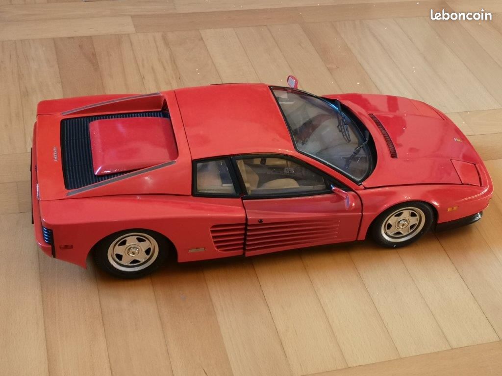Ferrari Testarossa : un rare cabriolet utilisé par Pepsi et Michael