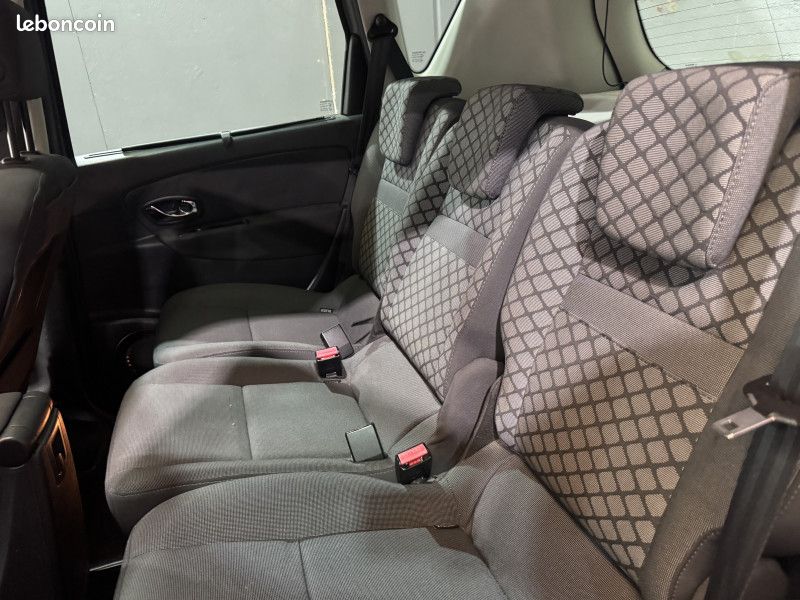 Renault SCENIC III 1.6 DCI 130CH ENERGY 15TH ECO² (image 6)
