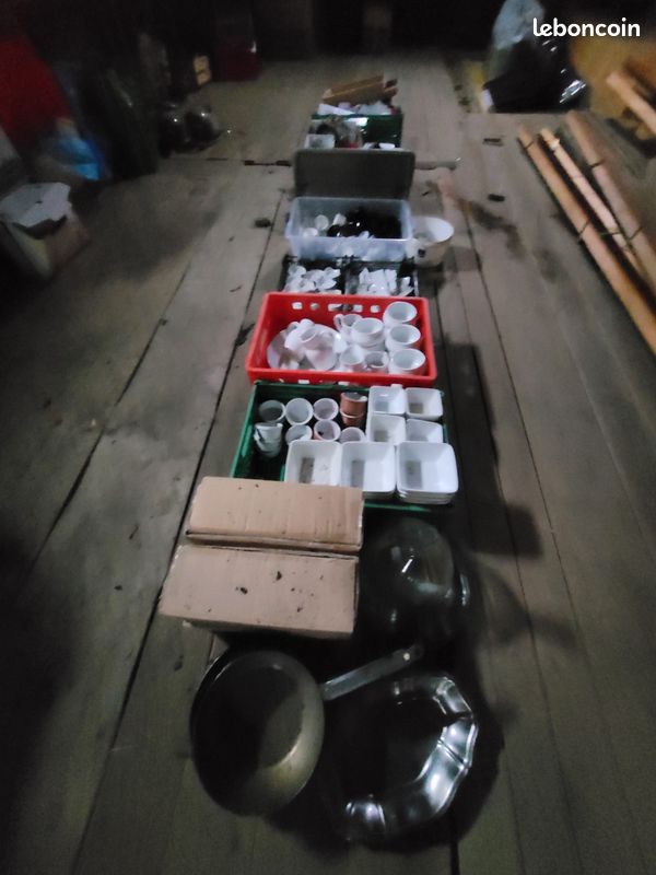 Vide grenier (image 1)