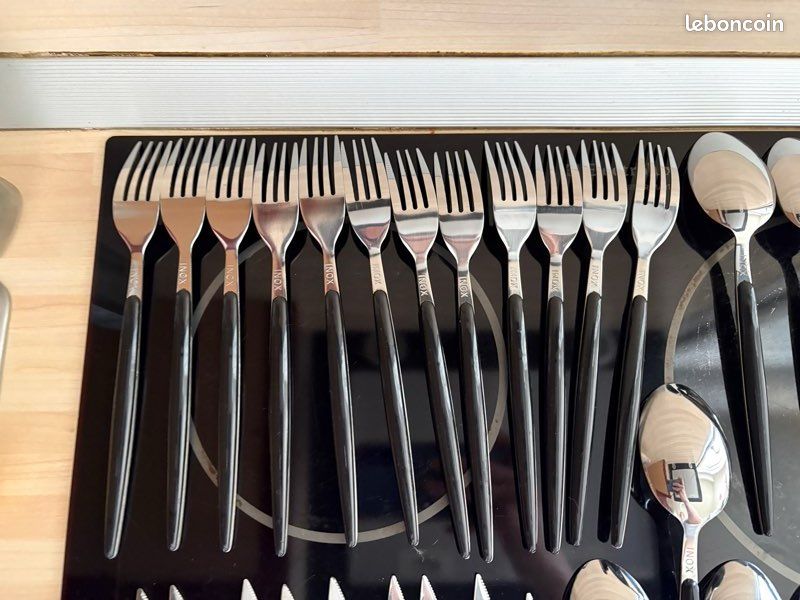 Ménagère inox 24 pièces inox DEKA