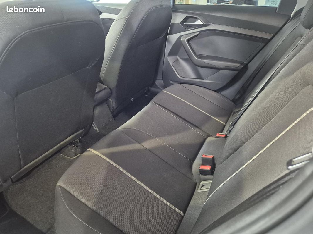 AUDI A1 Sportback 1.0 30 TFSI - 110 SPORTBACK Advanced Pack S-Line (image 13)