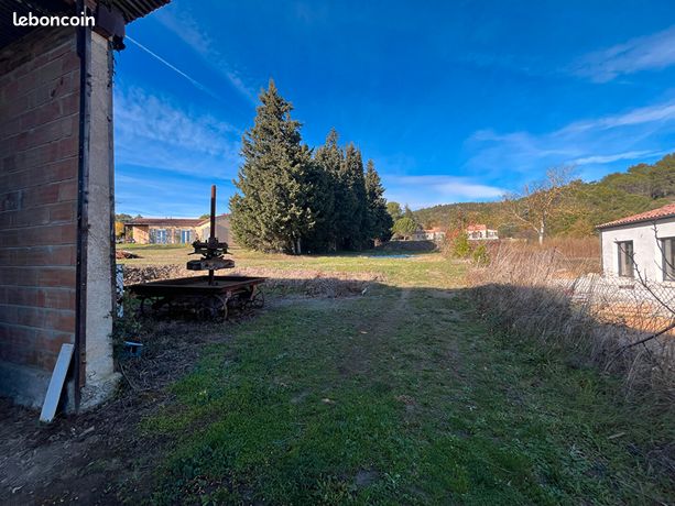 Grange 3 pièces 134 m²