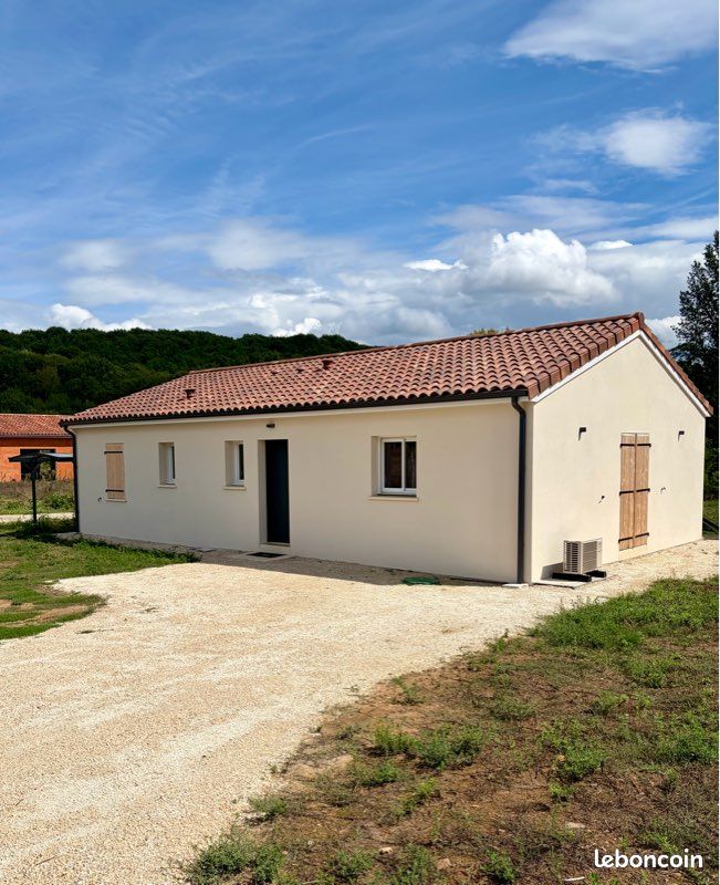 Maison 4 pièces 94 m² · à Sarlat-la-Canéda · 94 m² · 240 000 €