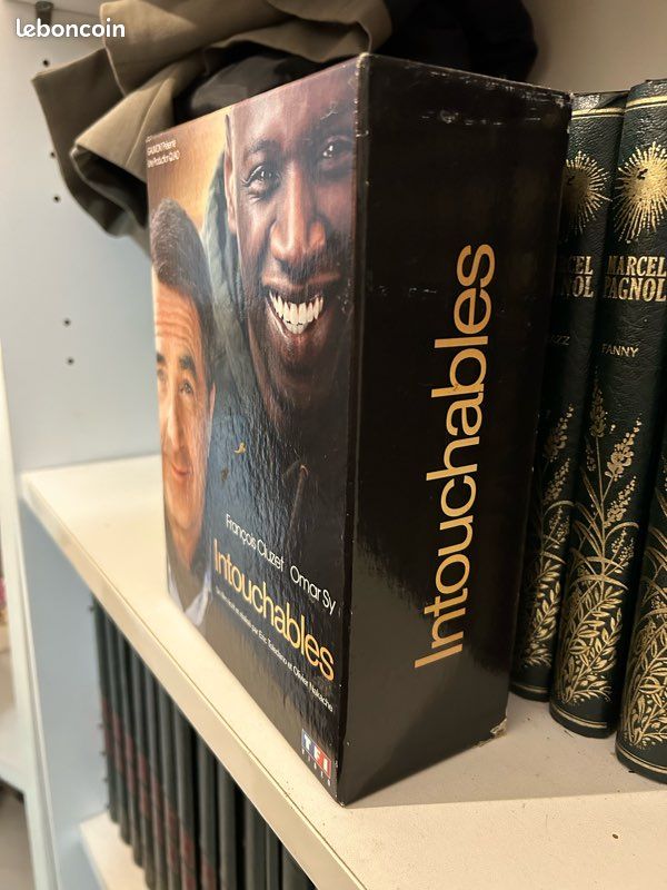DVD coffret intouchables (image 2)