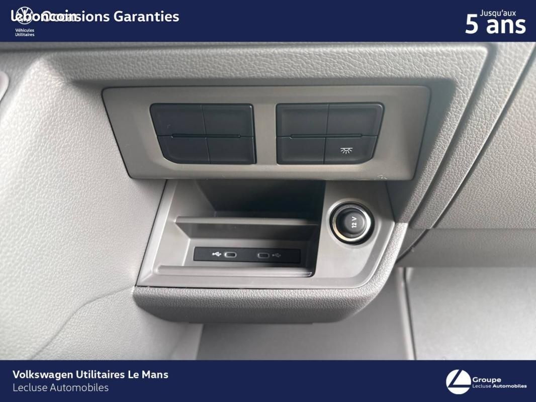 Volkswagen Crafter VAN 35 L3H3 2.0 TDI 140 CH BVA8 BUSINESS (image 20)