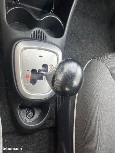 Peugeot 107 1.0 12V ACTIVE 3P AUTOMATIQUE (image 20)