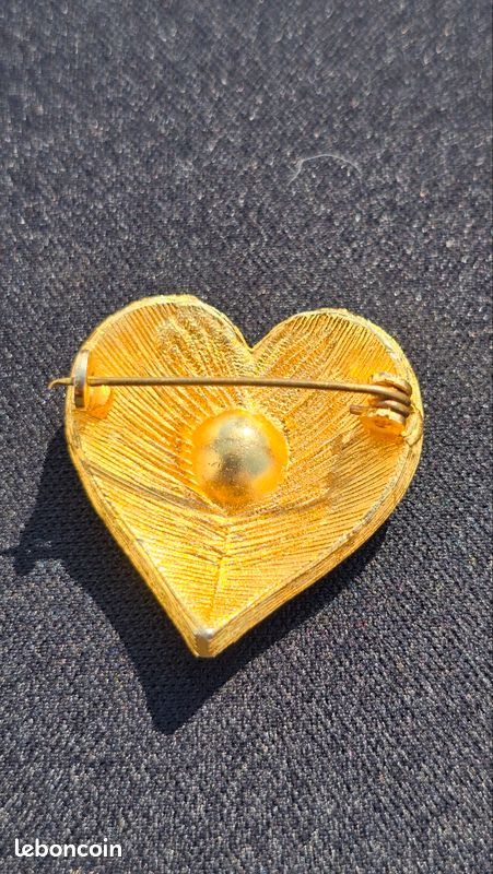 Broche noeud vintage Auriege avec coeur signée Auriege broche coeur