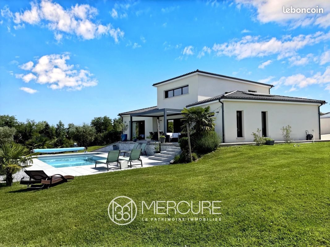 Maison 5 pièces 163 m² · à Poitiers · 163 m² · 650 000 €