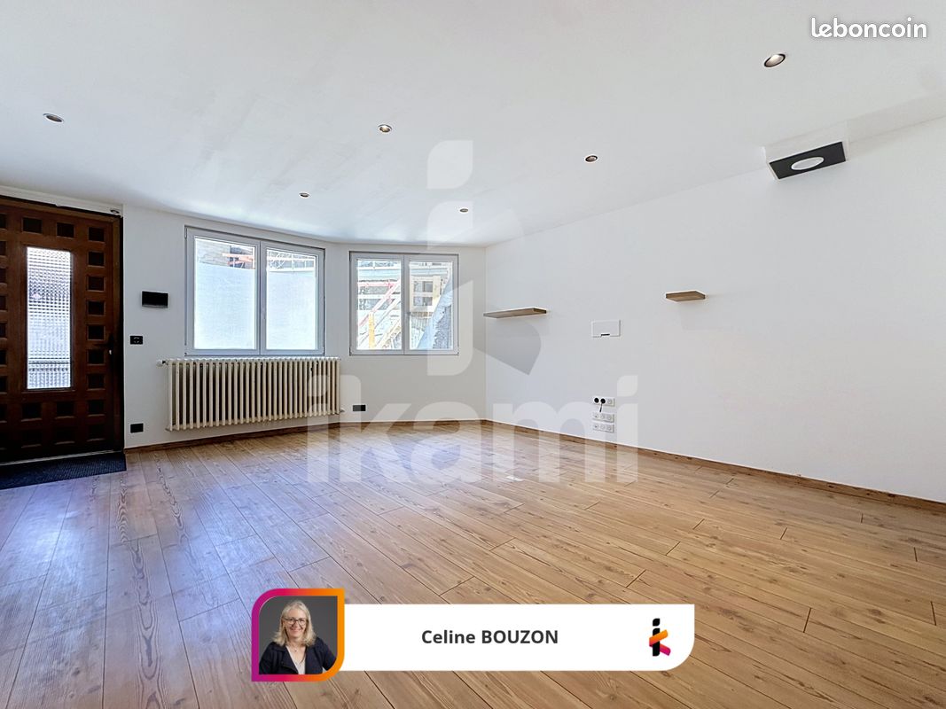 Maison 6 pièces 121 m² · à Grand-Aigueblanche · 121 m² · 375 000 €