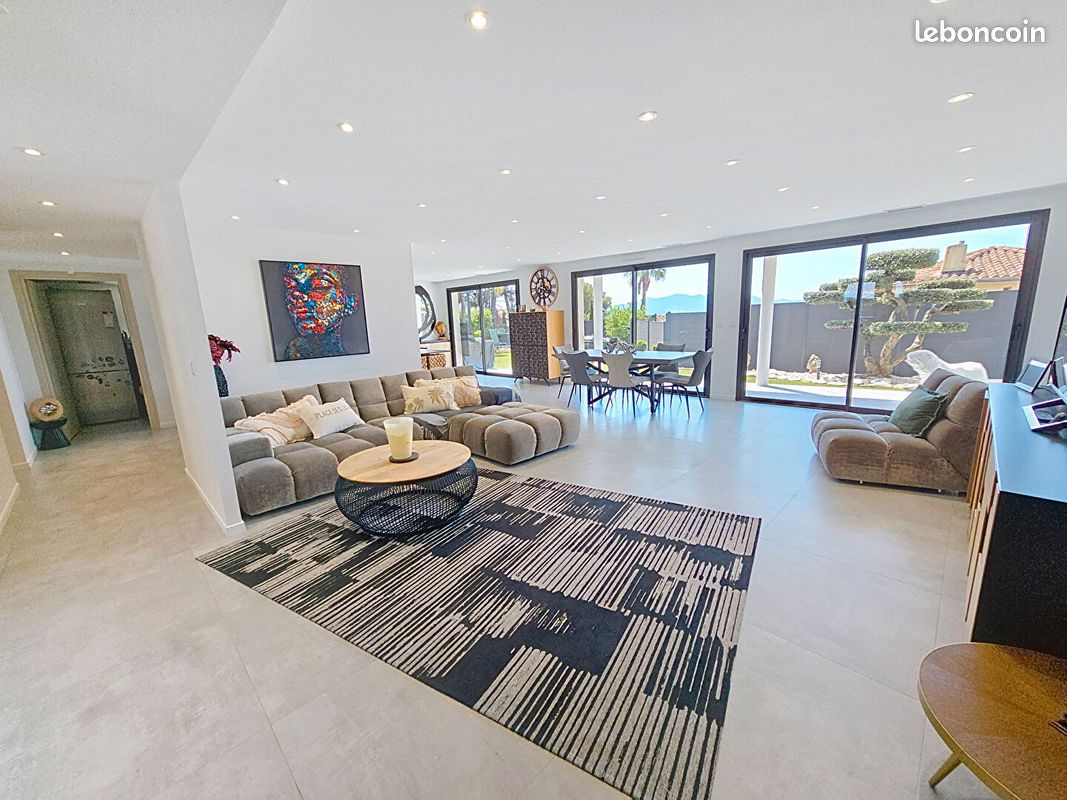 Appartement 6 pièces 130 m² · à Sanary-sur-Mer · 130 m² · 1 600 000 €