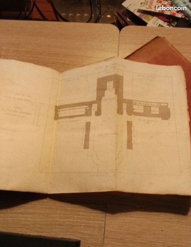 Livres anciens premières éditions Palais de Versailles (image 3)