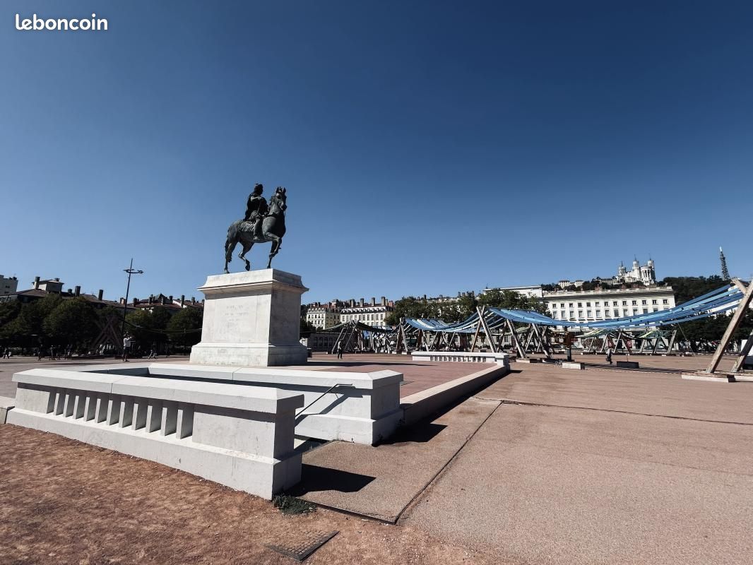 Appartement 6 pièces 150 m² · à Lyon · 150 m² · 1 160 000 €