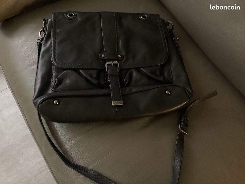 Sac à main femme avec 2 poches devant (image 1)