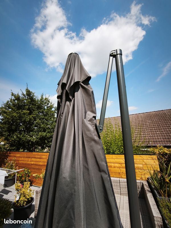 Parasol déporté 3sur 4 mètres (image 3)