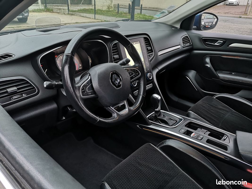 Renault MÉGANE IV 1.2 TCE 130 ENERGY INTENS EDC BVA (image 7)