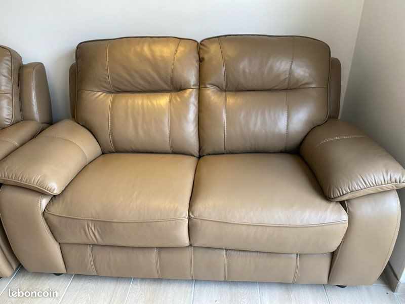 Canapé beige en cuir (image 5)