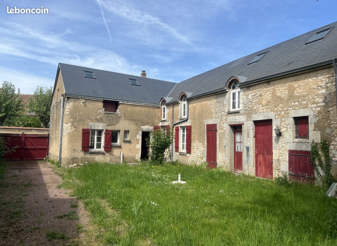 Maison 8 pièces 220 m² · à Moriers · 220 m² · 130 000 €