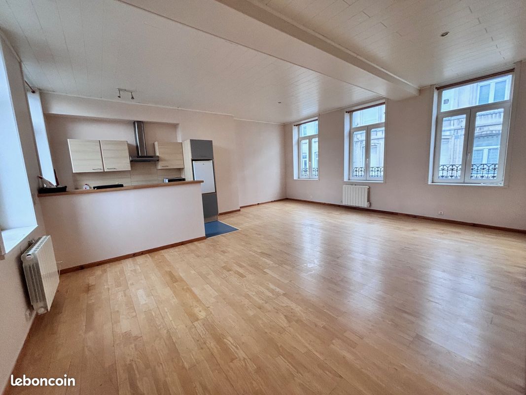 Appartement 3 pièces 79 m² · à Armentières · 79 m² · 680 €/mois
