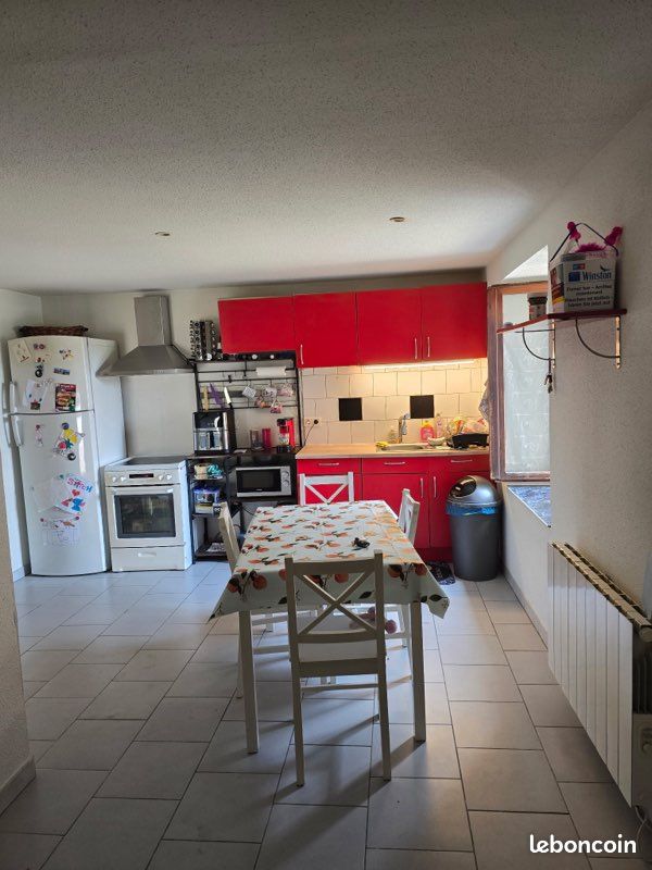 Appartement 3 pièces 55 m² · à Héricourt · 55 m² · 450 €