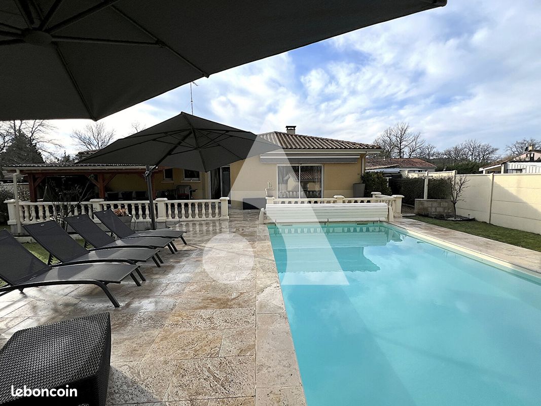 Maison 6 pièces 118 m² · à Lagorce · 118 m² · 329 500 €