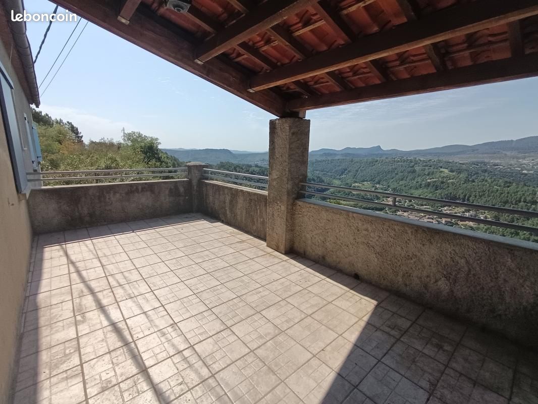 Maison 3 pièces 68 m² · à Chambonas · 68 m² · 560 €