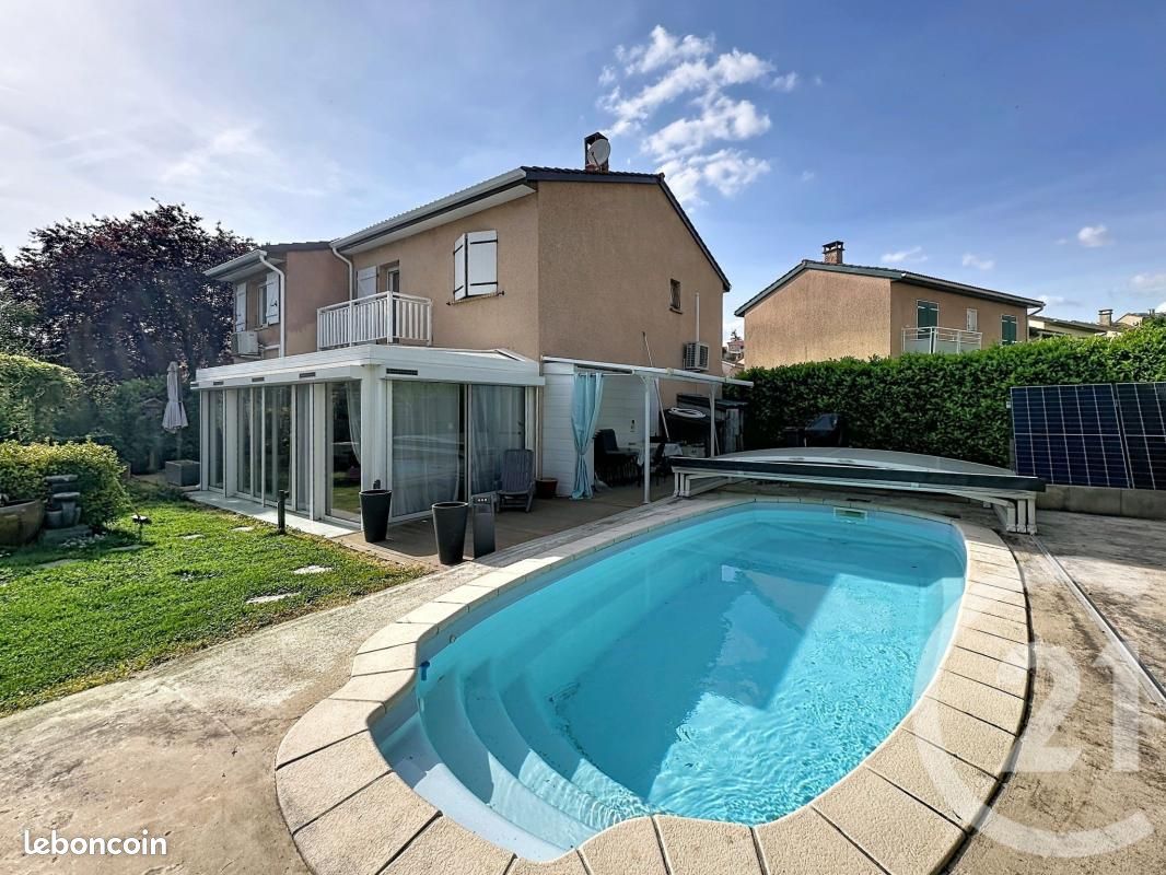 Maison 6 pièces 130 m² · à Corbas · 130 m² · 399 000 €