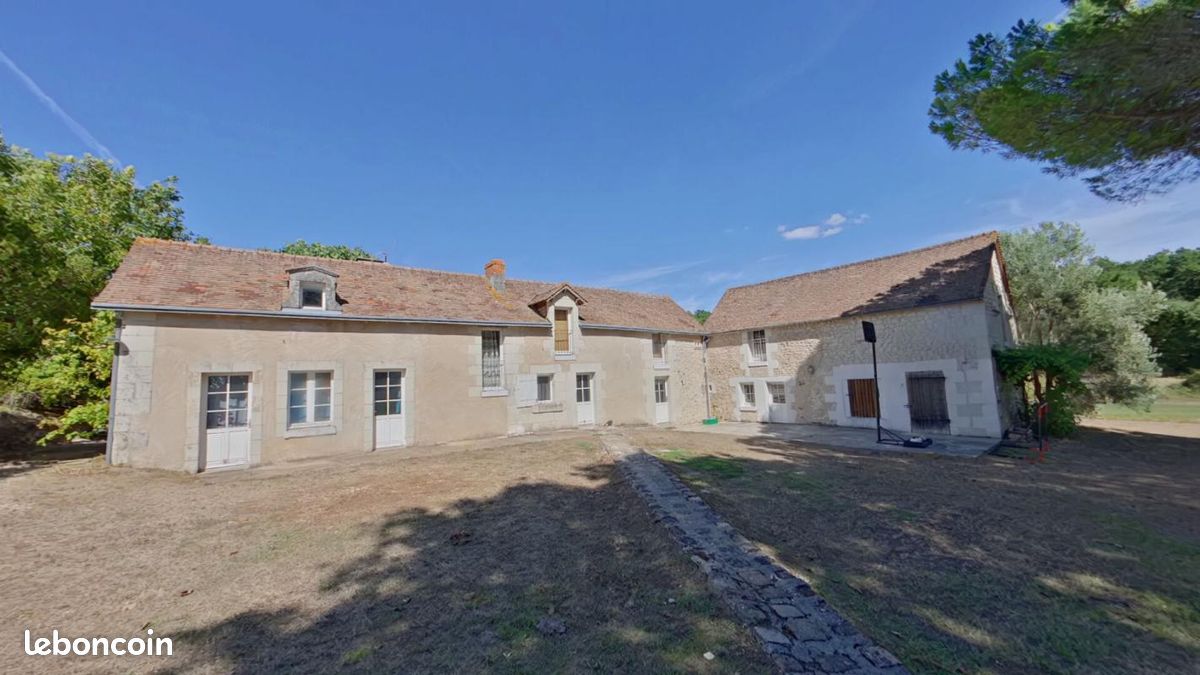 Maison 6 pièces 185 m² · à Senillé-Saint-Sauveur · 185 m² · 256 500 €