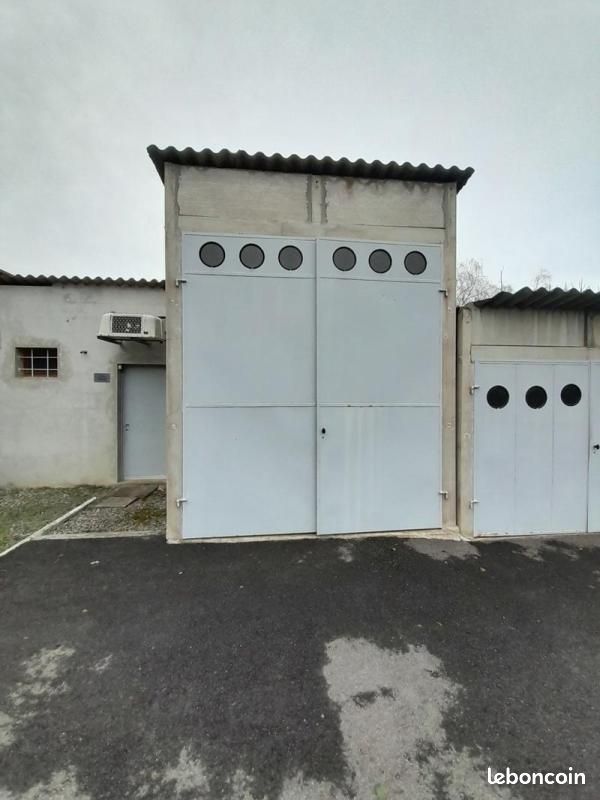 Parking 21 m² · à Saint-Gaudens · 21 m² · 150 €/mois