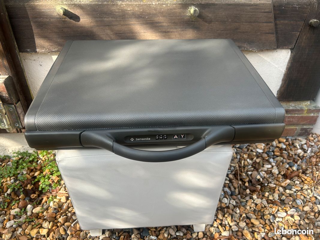 Mallette Attaché-case SAMSONITE Marron - Occasion En Bon état Général