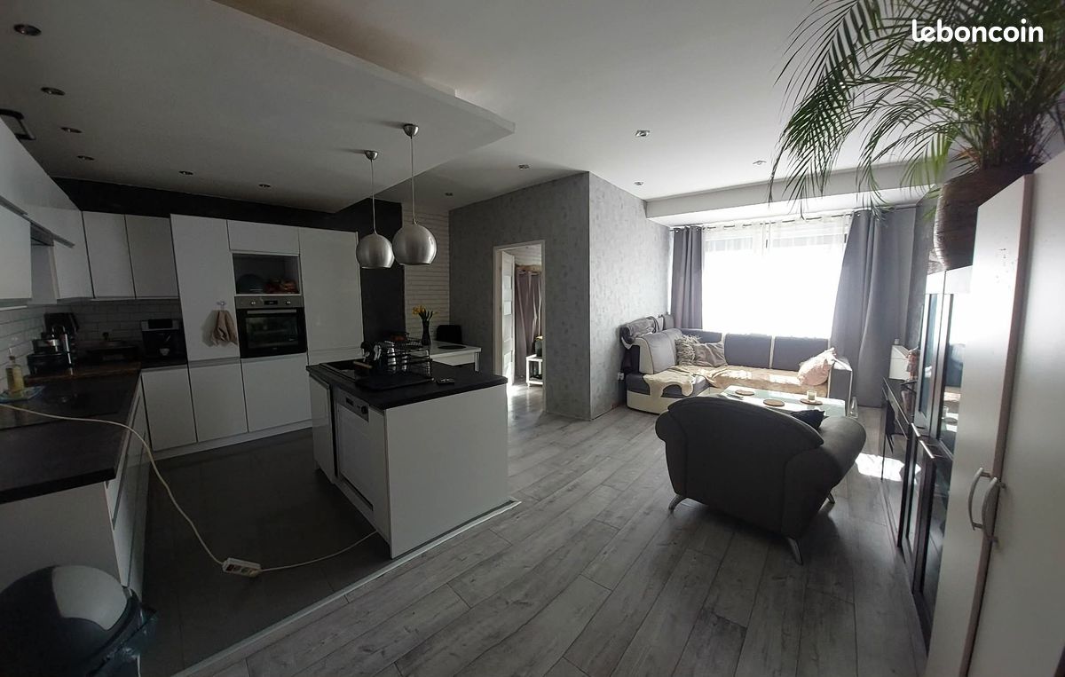 Appartement 2 pièces 60 m² · à Saint-Claude · 60 m² · 650 €