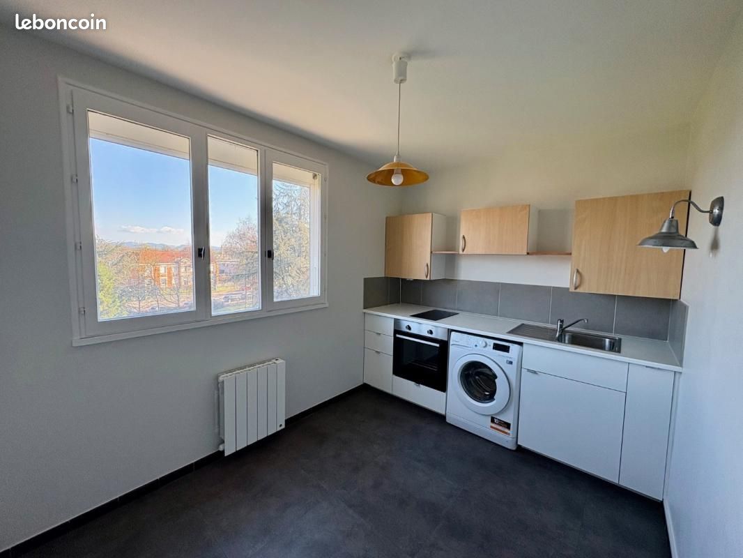 Appartement 1 pièce 35 m² · à Roanne · 35 m² · 450 €/mois