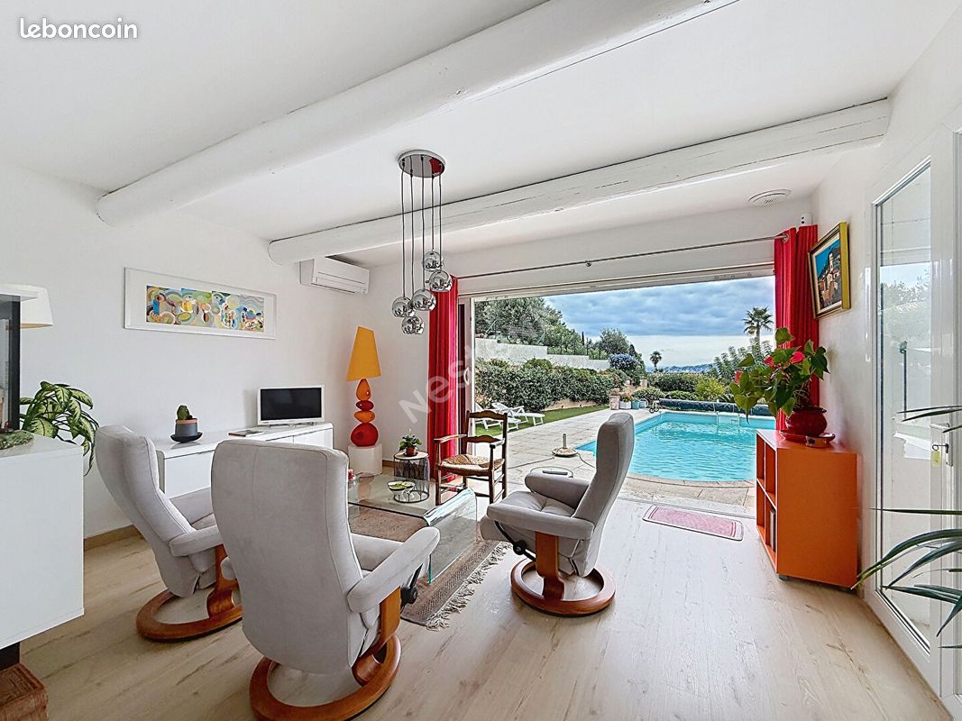 Maison 4 pièces 107 m² · à Ceyreste · 107 m² · 680 000 €