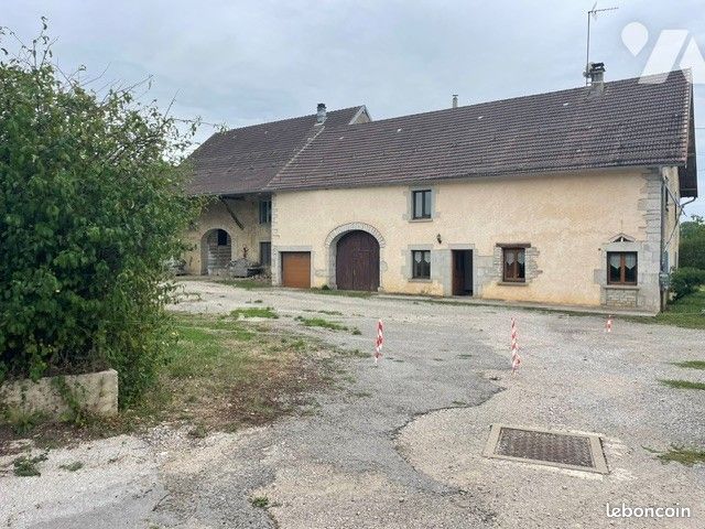 Maison 6 pièces 130 m² · à Champagnole · 130 m² · 190 000 €