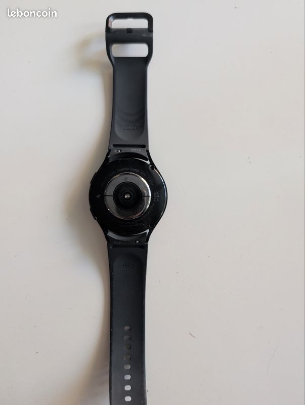 Montre connectee Galaxy Watch5 44mm Bluetooth Graphite Samsung (image 2)