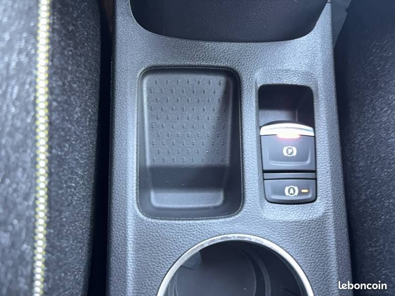 Renault Captur Eco-G 100 ch Techno (image 25)