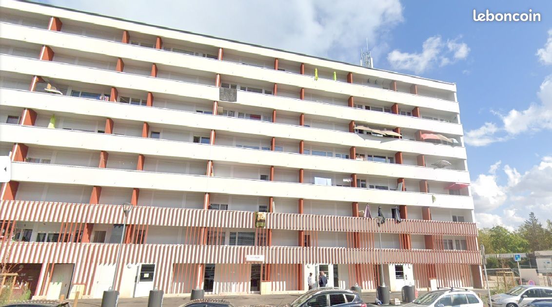Appartement 3 pièces 67 m² · à Metz · 67 m² · 567 €