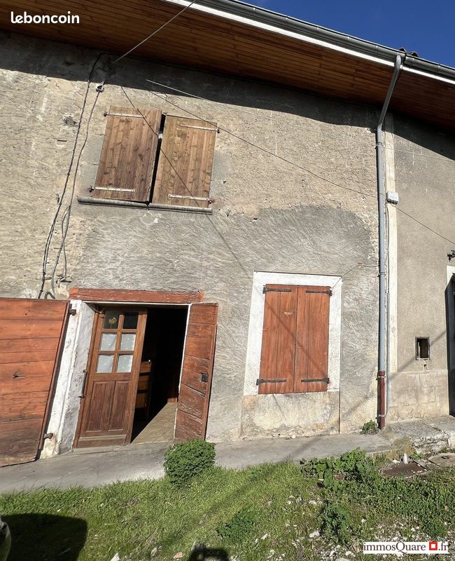 Maison 4 pièces 80 m² · à Crolles · 80 m² · 280 000 €
