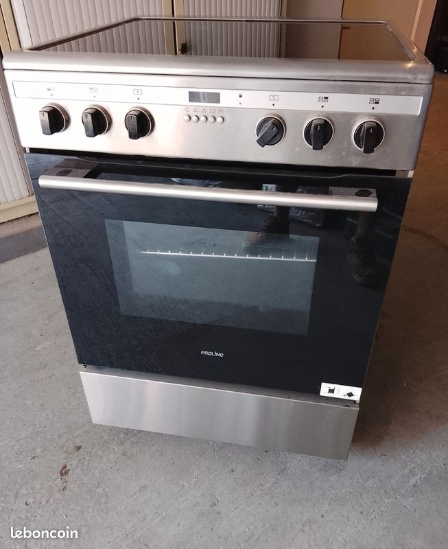Gazinière Proline P601IMCIXT neuf

Largeur 60 cm Table de cuisson induction
4 foyers jusqu'à 2000 W Puissance totale 3000 Watts
Capacité du four 70L Nettoyage catalyse
Four cuisson par air brassé (image 4)