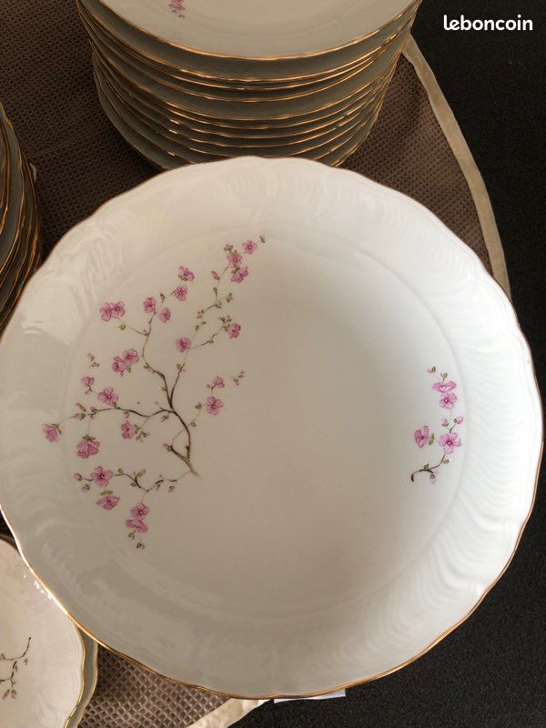 Set entier porcelaine pour 12 personnes 84 pièces (image 11)