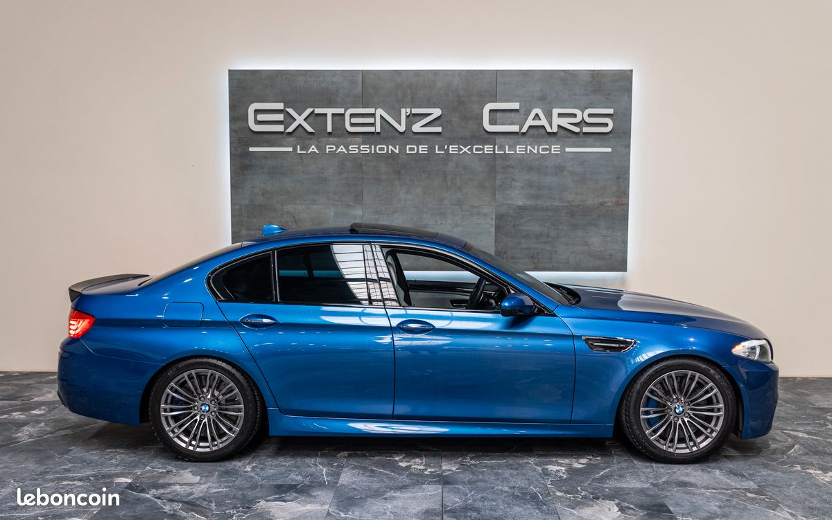 BMW M5 (F10) 4.4 V8 560CV DKG 7 - Bleu Monte Carlo - Avec 21.000 Kms & TVA Apparente - Etat Collection - Garantie 12 Mois (image 6)