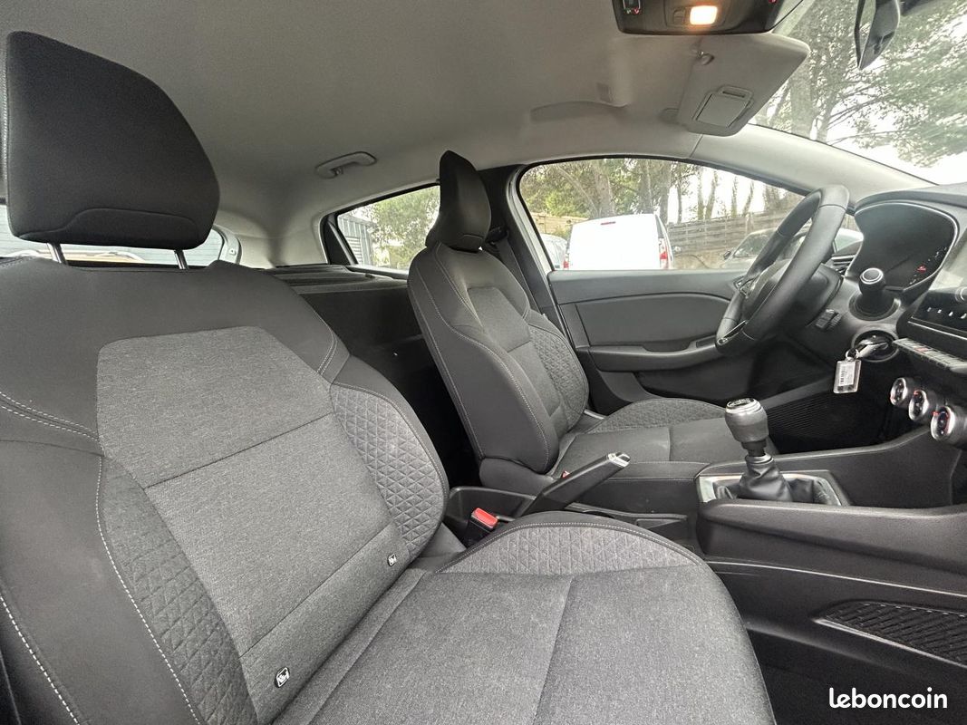 Renault clio societe 1.5 bluedci 85 air navi (image 12)