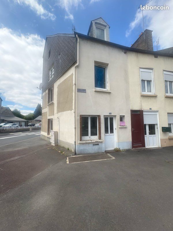 Maison 3 pièces 63 m² · à Saint-Hilaire-du-Harcouët · 63,3 m² · 38 000 €