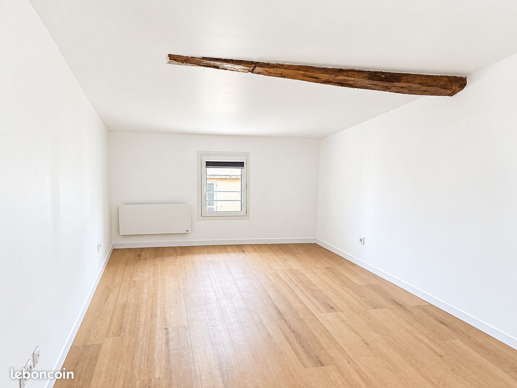Appartement 1 pièce 34 m² · à Saintes · 34 m² · 540 €/mois
