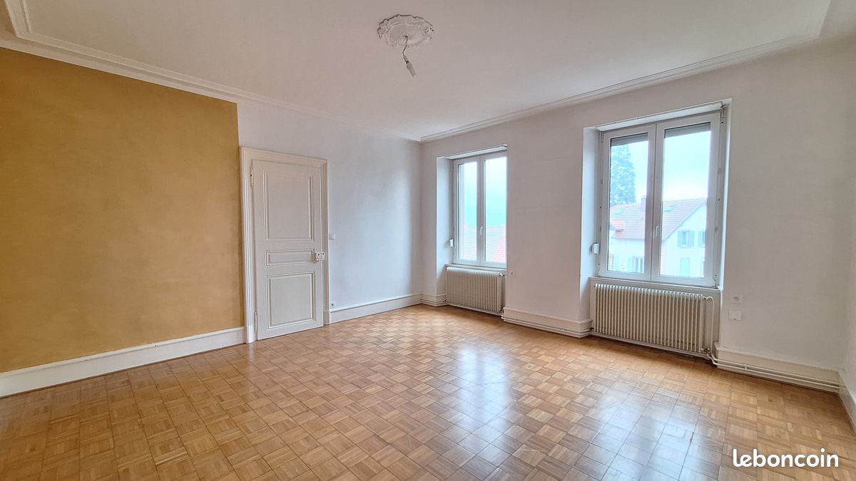 Appartement 6 pièces 131 m² · à Thann · 131 m² · 940 €/mois
