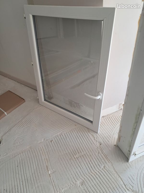 Fenêtre PVC (image 2)