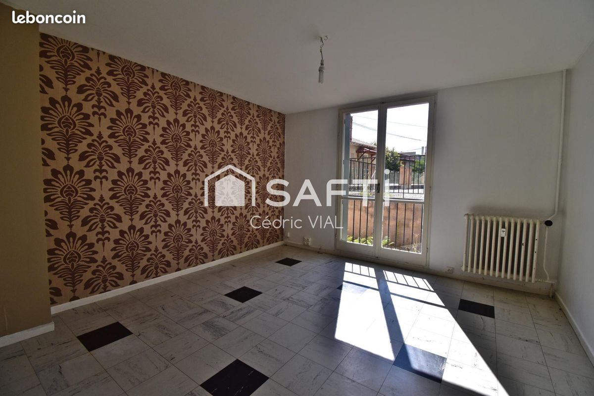 Appartement 2 pièces 49 m² · à Digne-les-Bains · 49 m² · 74 500 €