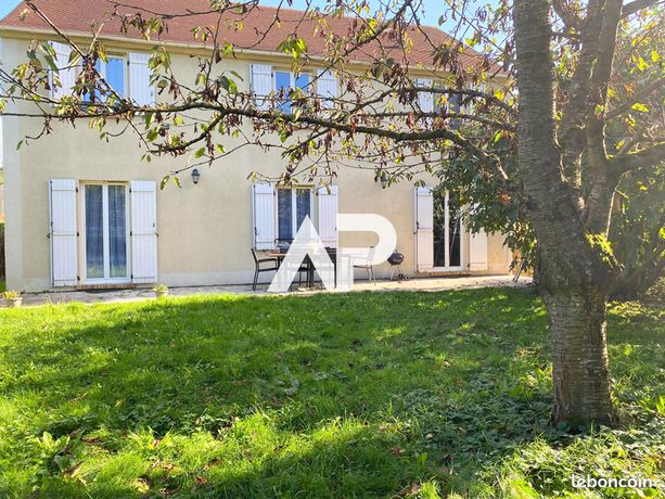 Maison 7 pièces 184 m²
