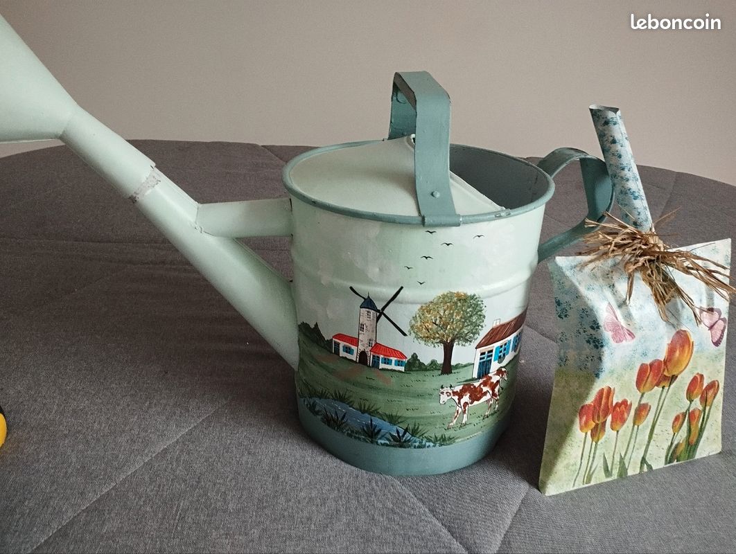 Arrosour et jolie pelle (image 2)