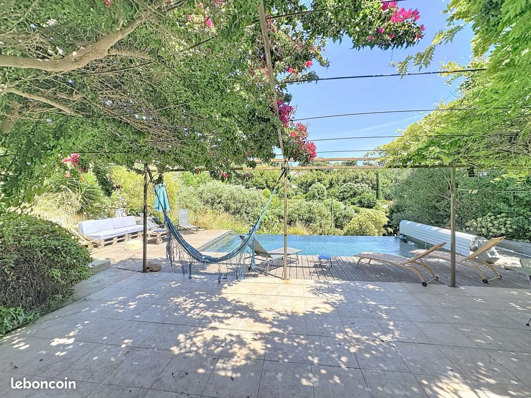 Propriété 6 pièces 163 m² (image 3)