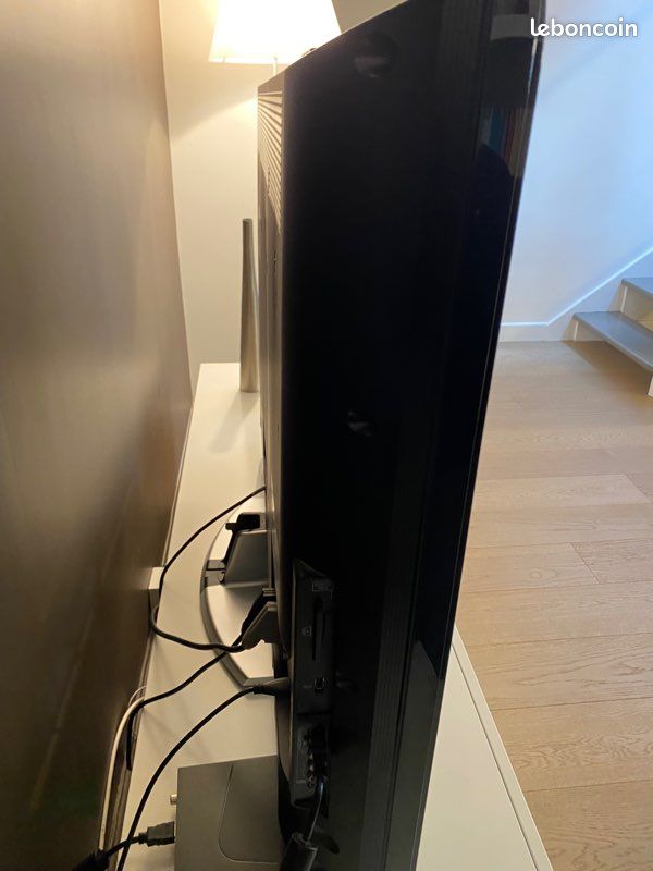 Télé Sony Bravia 46 pouces (image 4)